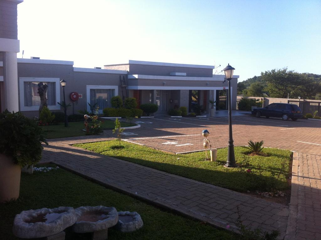 Hill View Inn Serowe Εξωτερικό φωτογραφία