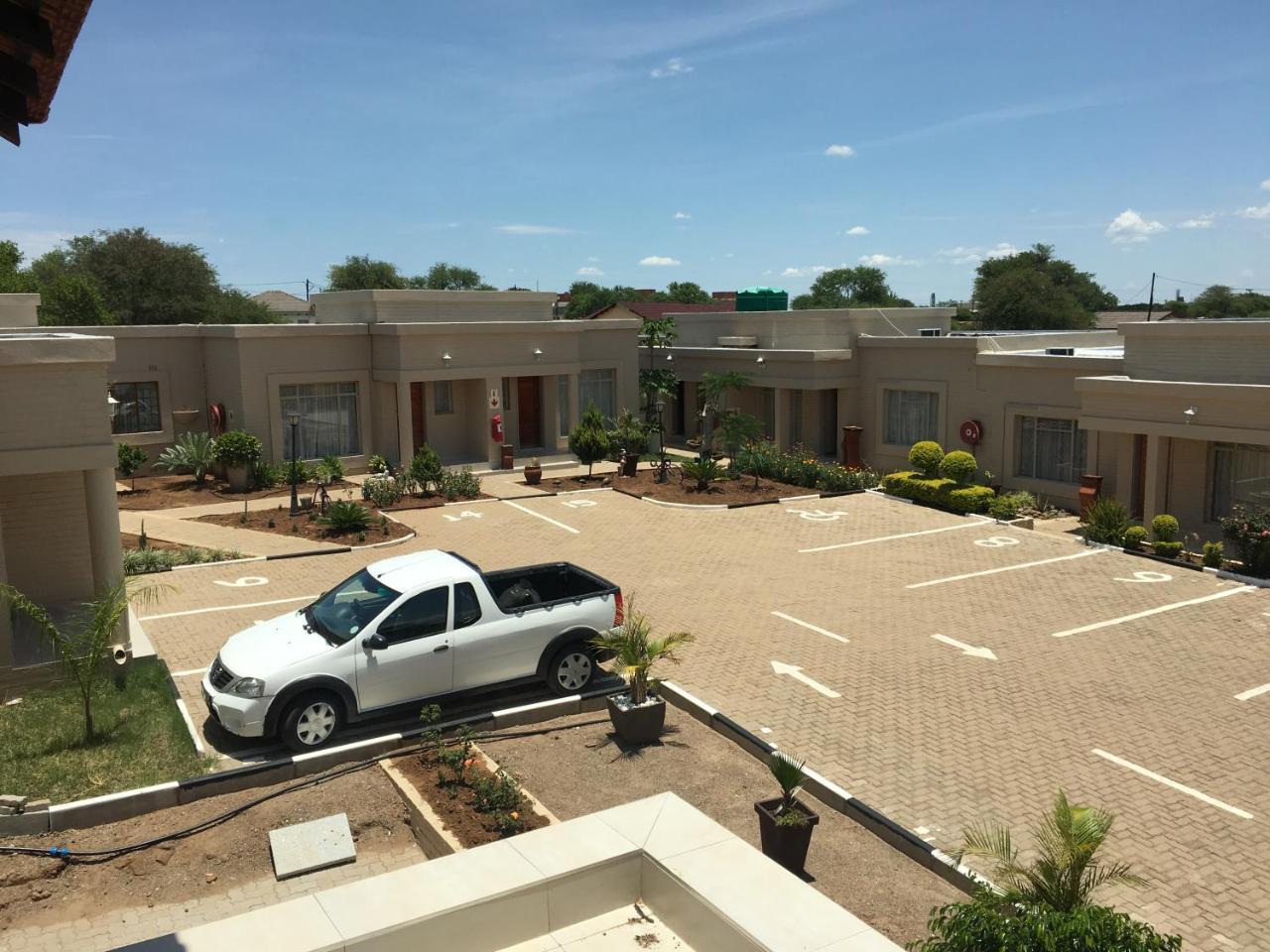 Hill View Inn Serowe Εξωτερικό φωτογραφία